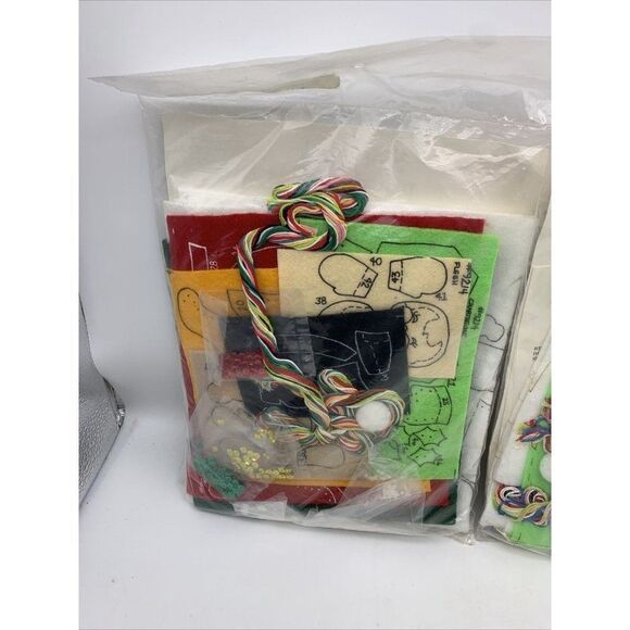 Hobby Kraft Storybook Felt Christmas Stocking Kit - Picture 7 of 7